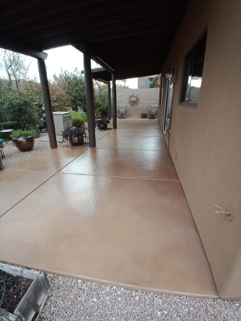Outside patio with ramada