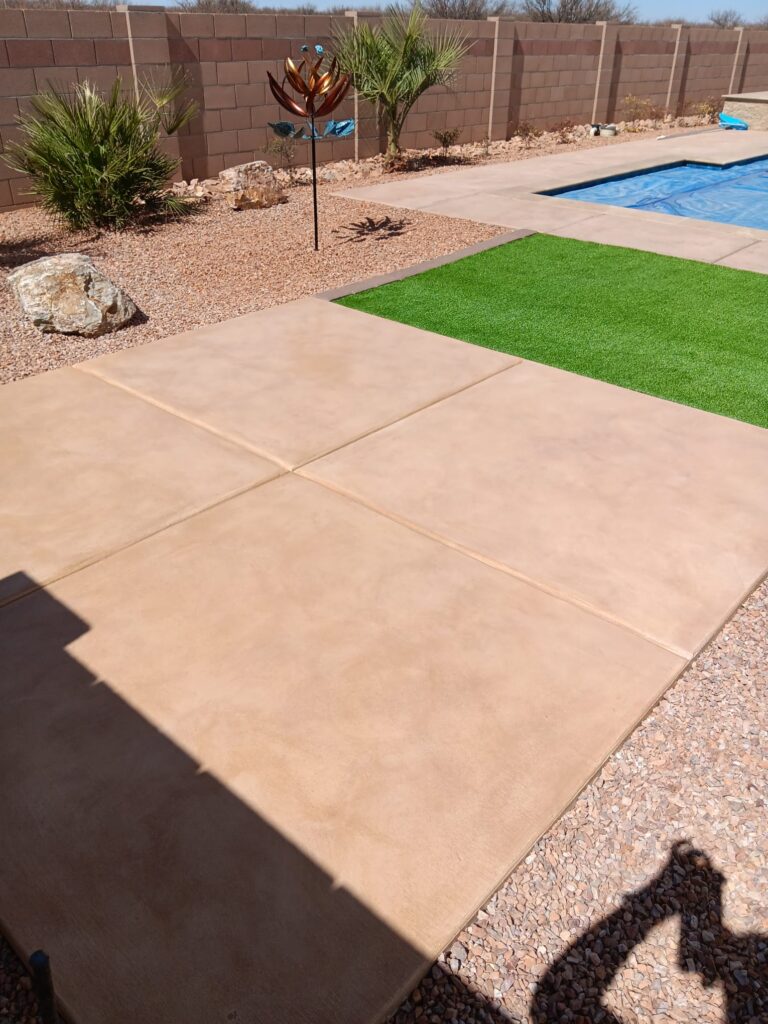 Pool deck